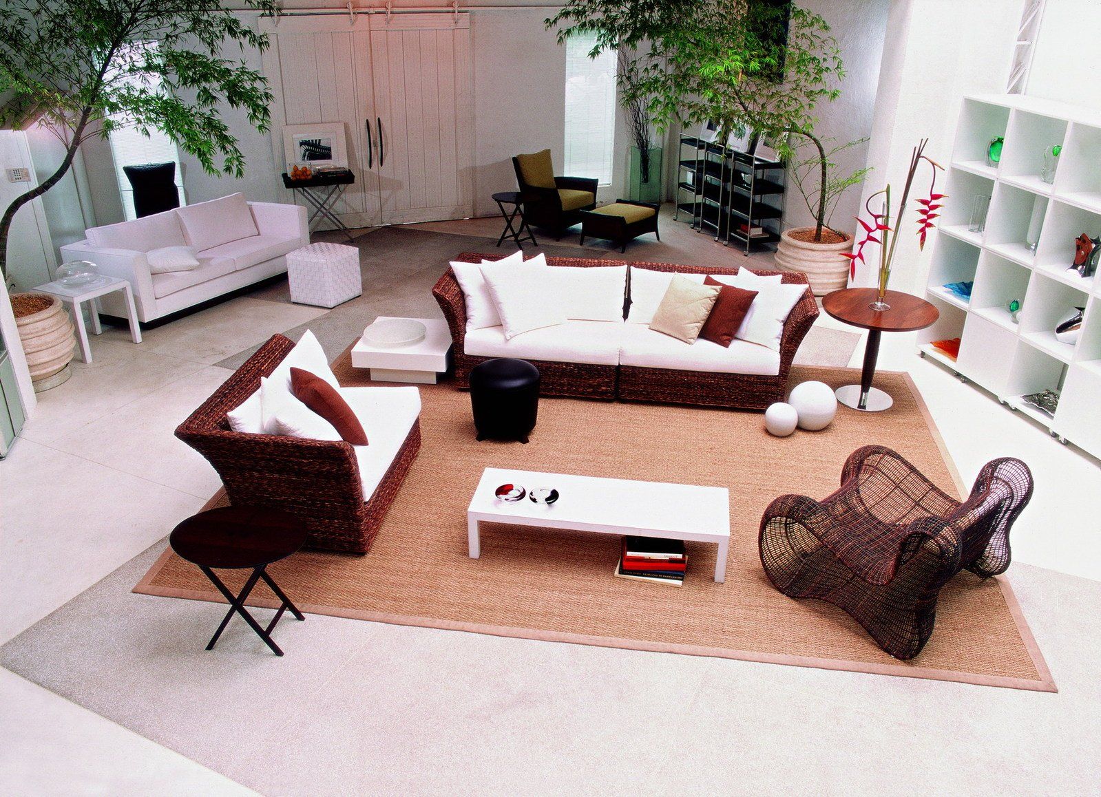 How to Hire Movers When You Have Expensive Furniture
